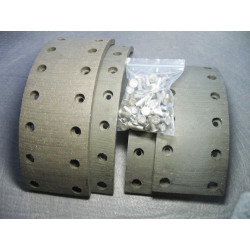W50 Bremsbeläge 12mm mit Nieten Übermaß Fortschritt DDR IFA